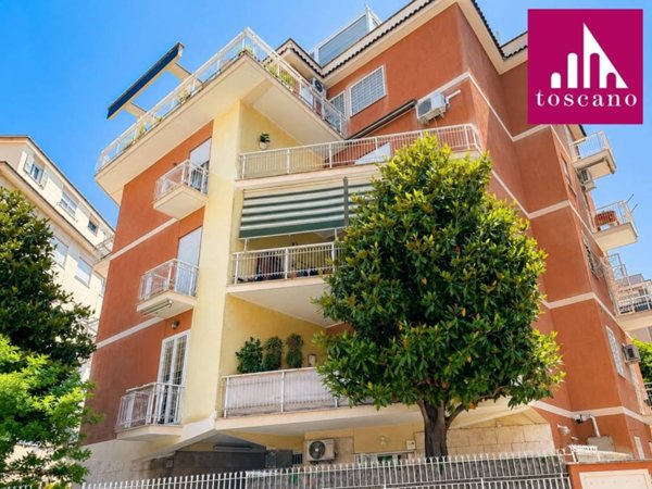 appartamento in vendita a Roma in zona Aurelio