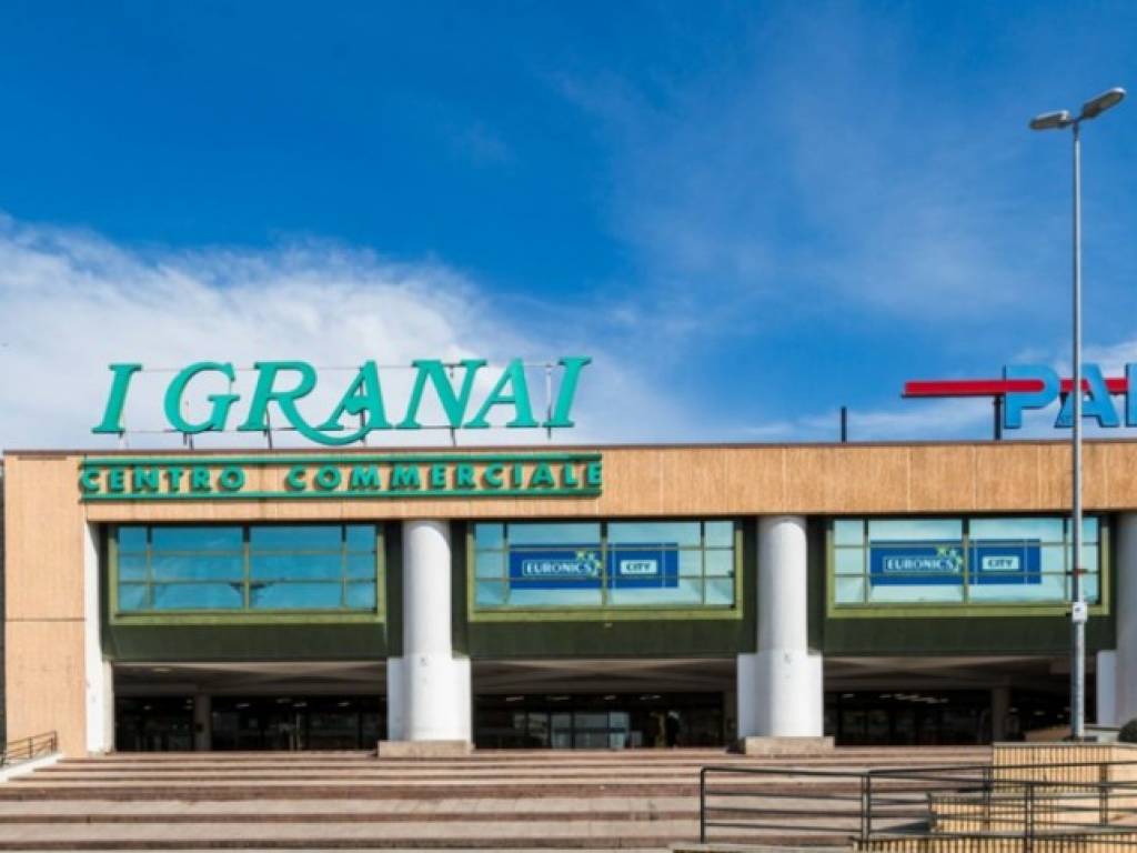 negozio in vendita a Roma in zona Giuliano Dalmata