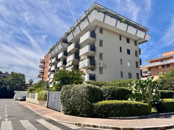 appartamento in vendita a Roma in zona Monte Sacro/Talenti