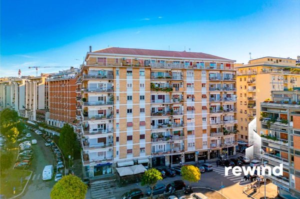 appartamento in vendita a Roma in zona Ostiense