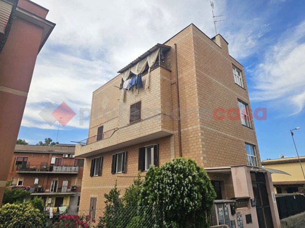 appartamento in vendita a Roma in zona Torrevecchia
