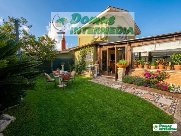 casa indipendente in vendita a Roma in zona Mezzocammino