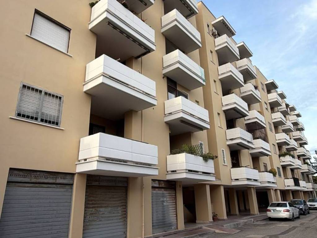 appartamento in vendita a Roma in zona Ostia