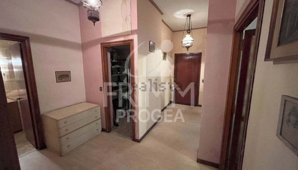 appartamento in vendita a Roma in zona Prenestino-Labicano