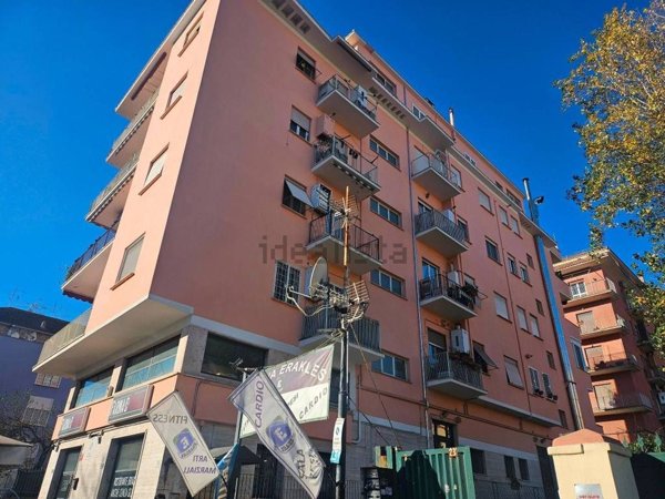 locale di sgombero in vendita a Roma in zona Casal Boccone