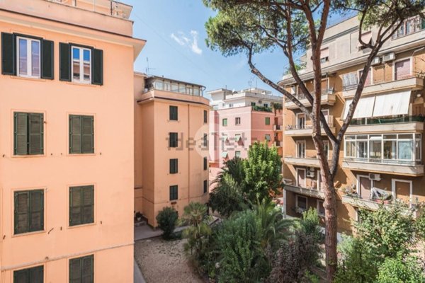 appartamento in vendita a Roma in zona Gianicolense
