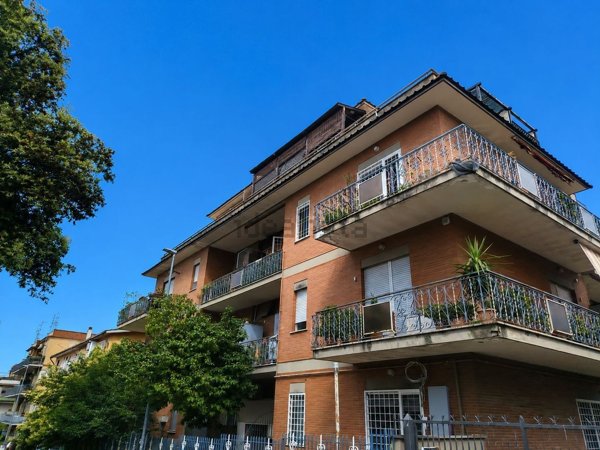 appartamento in vendita a Roma in zona Casalotti