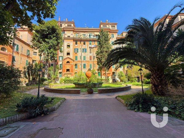 appartamento in vendita a Roma in zona Testaccio