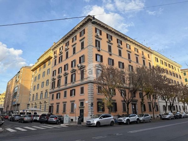 appartamento in vendita a Roma in zona Rione Borgo