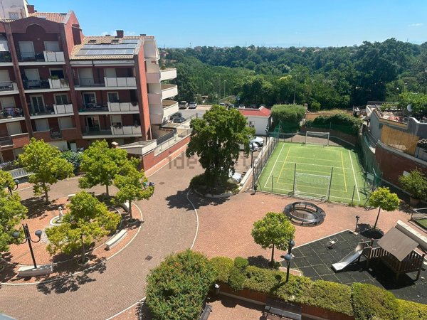 appartamento in vendita a Roma in zona Selva Candida