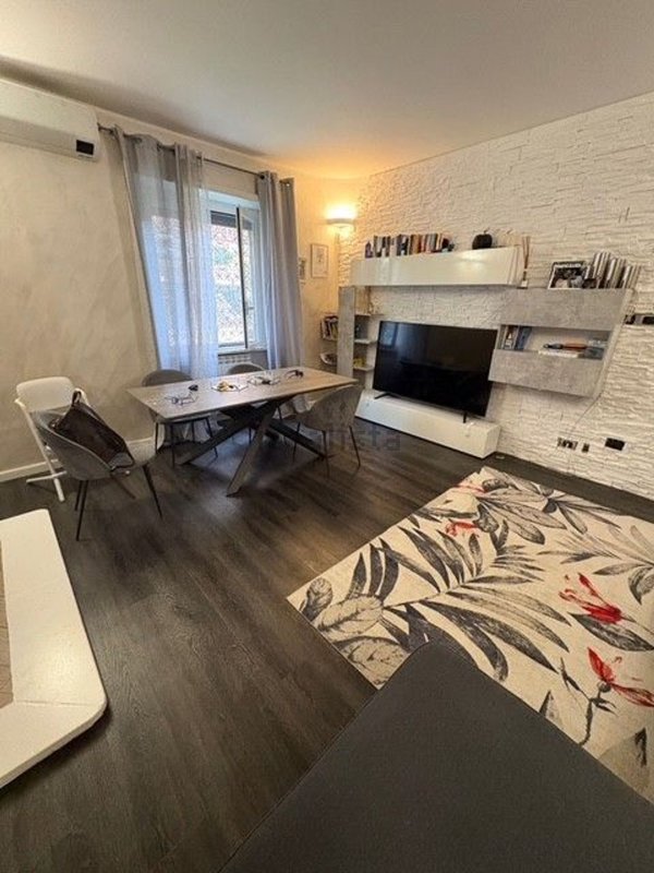 appartamento in vendita a Roma in zona Dragona/Bagnoletto