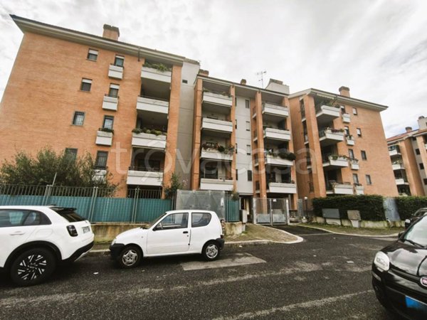 appartamento in vendita a Roma in zona Casalotti