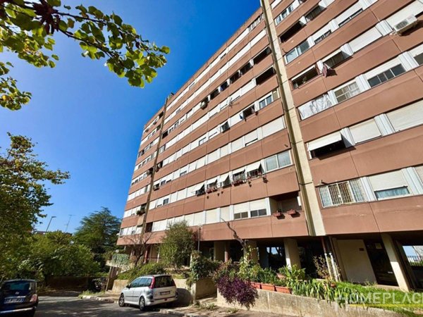 appartamento in vendita a Roma in zona EUR