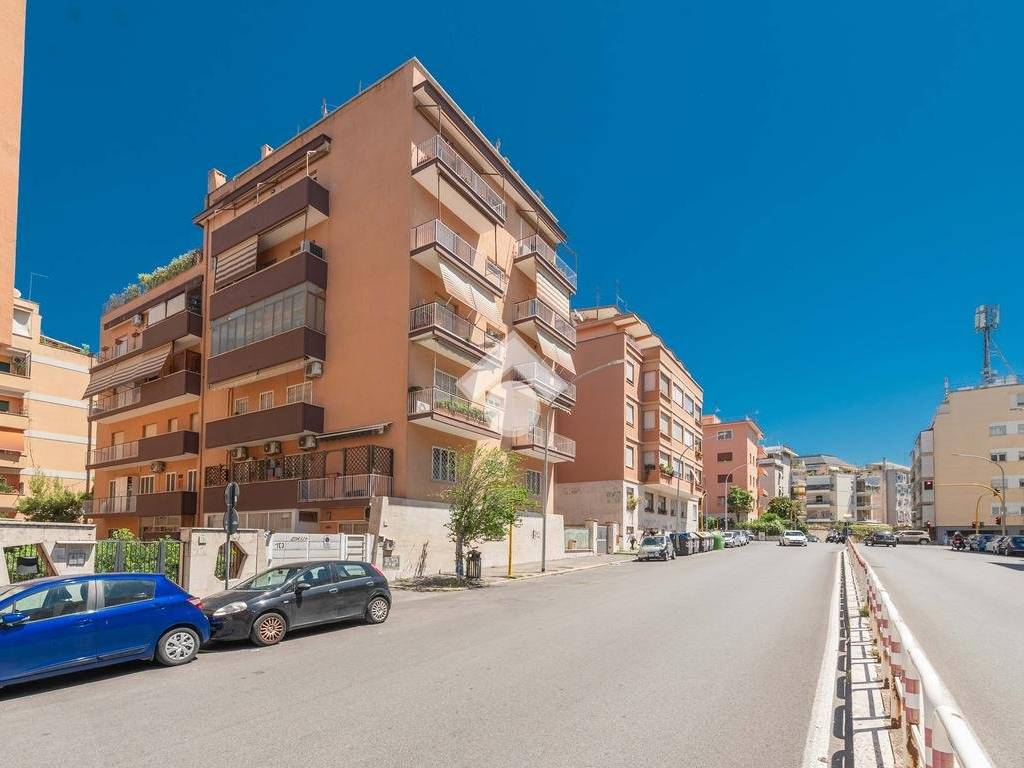 appartamento in vendita a Roma