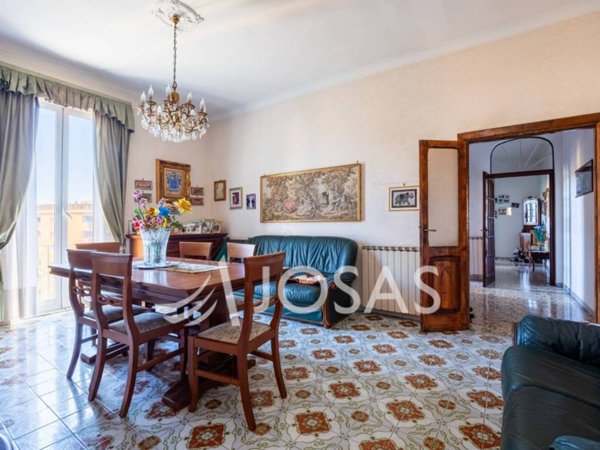 appartamento in vendita a Roma in zona Ostiense