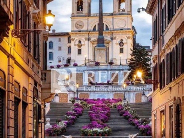 negozio in vendita a Roma in zona Campo Marzio