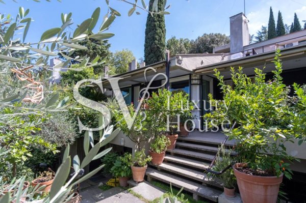 casa indipendente in vendita a Roma in zona Della Vittoria