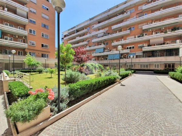 appartamento in vendita a Roma in zona Monte Sacro/Talenti