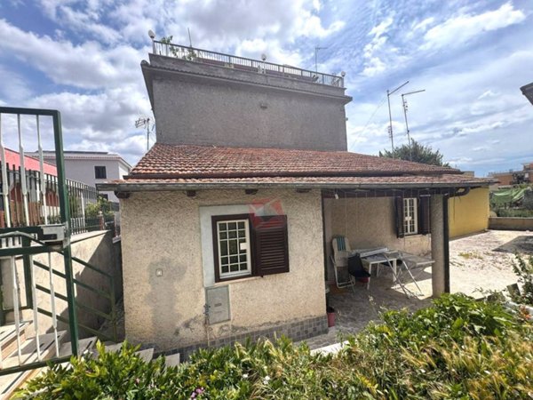 appartamento in vendita a Roma in zona Finocchio