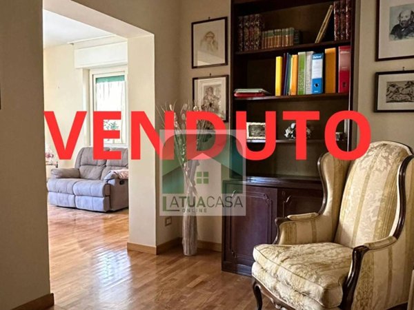 appartamento in vendita a Roma in zona Portuense