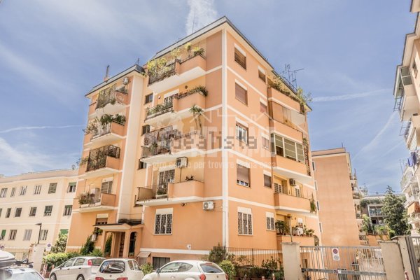 appartamento in vendita a Roma in zona Trieste