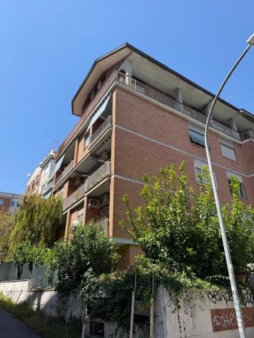 appartamento in vendita a Roma in zona Aurelio
