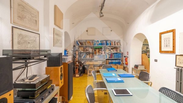 ufficio in vendita a Roma in zona Rione Prati