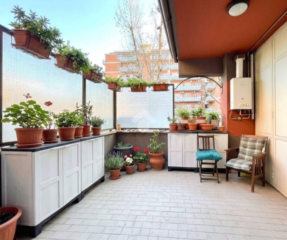 appartamento in vendita a Roma in zona Portuense