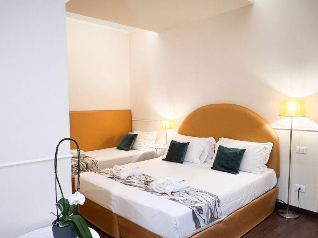 negozio in vendita a Roma in zona Rione Prati
