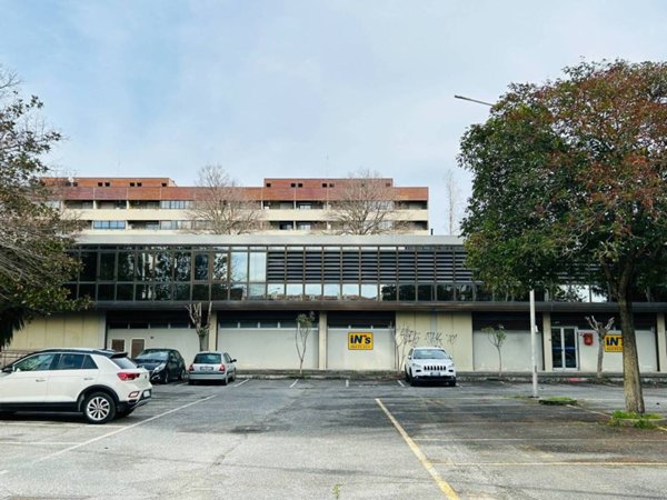 ufficio in vendita a Roma in zona Giuliano Dalmata