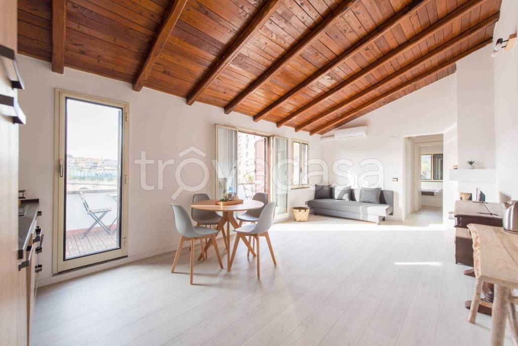 appartamento in vendita a Roma in zona Aurelio