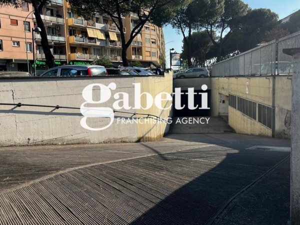 casa indipendente in vendita a Roma in zona Collatino