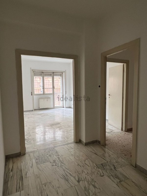 appartamento in vendita a Roma in zona Gianicolense