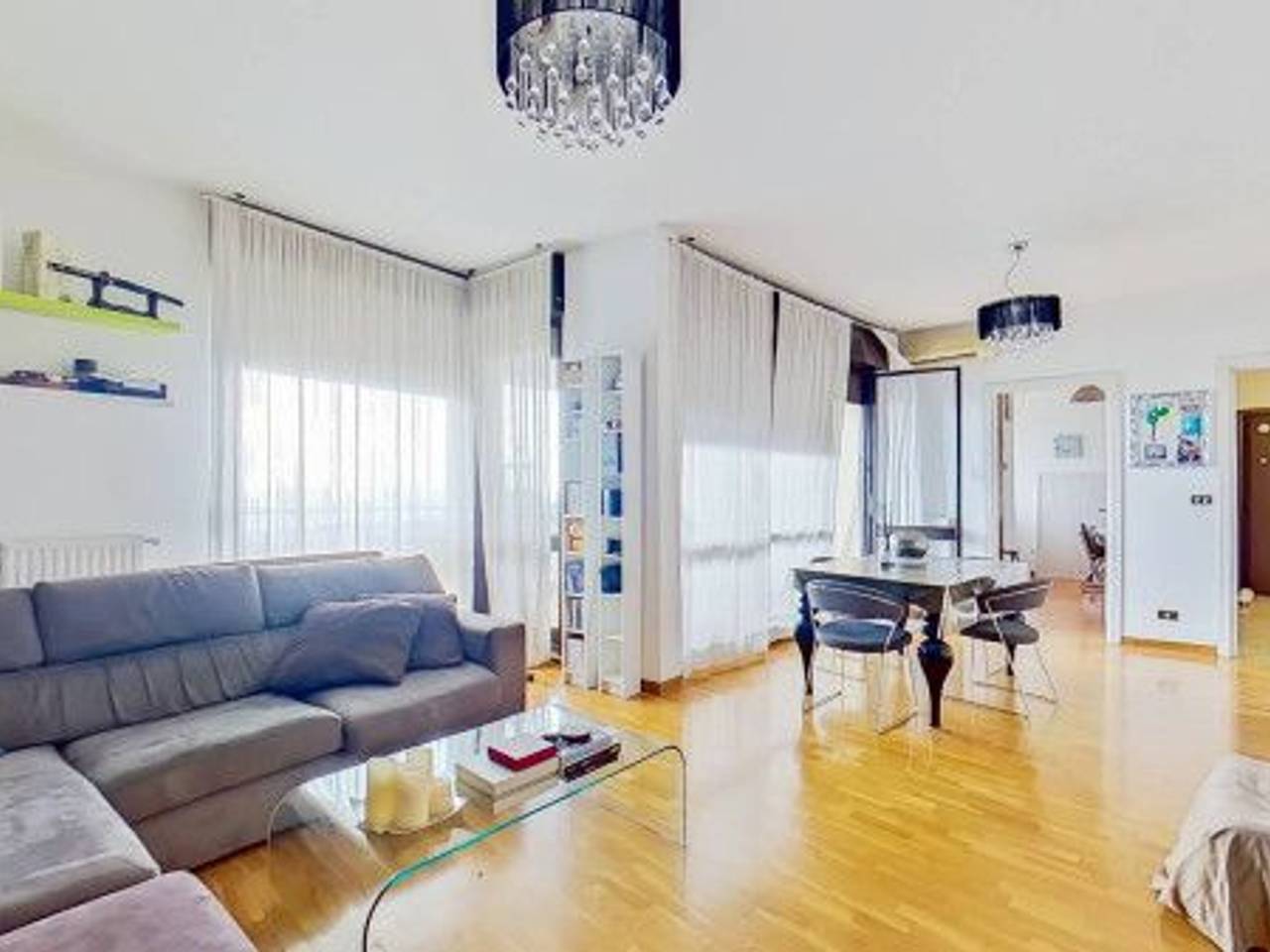 appartamento in vendita a Roma in zona EUR