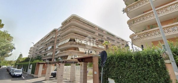 appartamento in vendita a Roma in zona Grottarossa