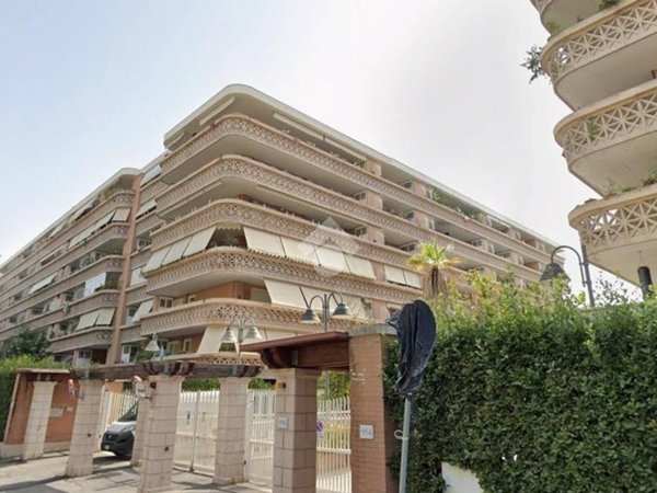 appartamento in vendita a Roma in zona Grottarossa
