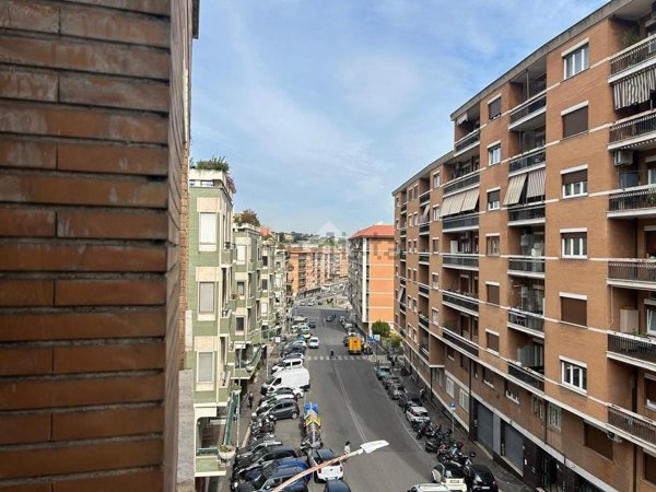 appartamento in vendita a Roma in zona Aurelio