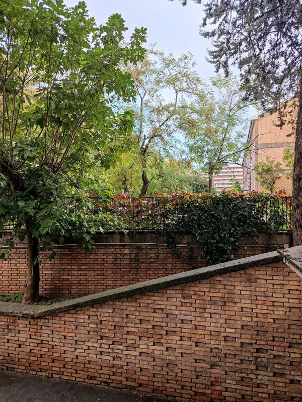 appartamento in vendita a Roma in zona Torre Spaccata
