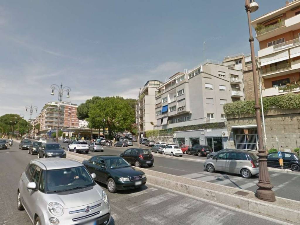 negozio in vendita a Roma in zona Flaminio