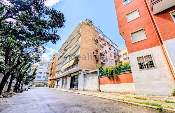 appartamento in vendita a Roma in zona Trionfale