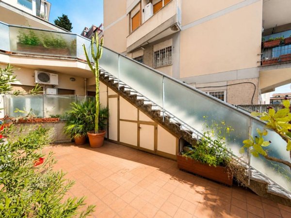 appartamento in vendita a Roma in zona Gianicolense