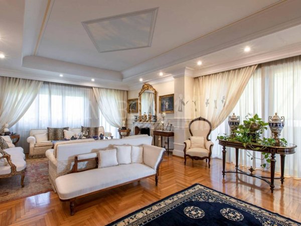appartamento in vendita a Roma in zona Ostia