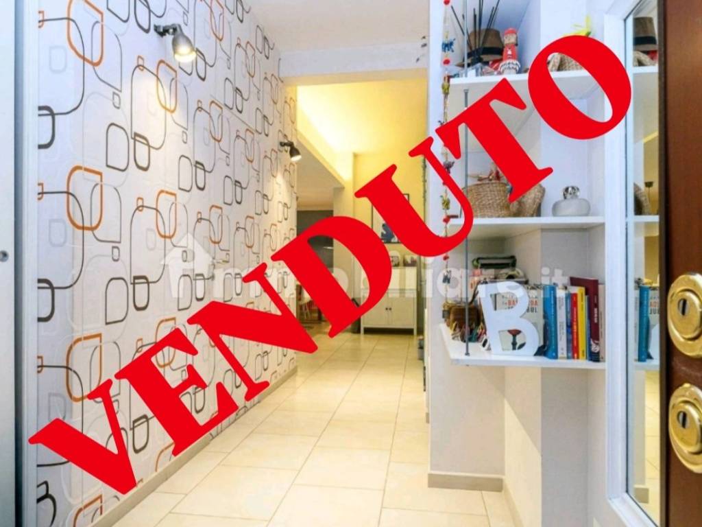 appartamento in vendita a Roma in zona Prenestino-Labicano