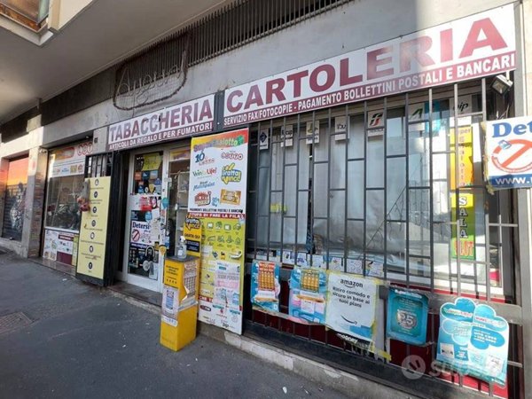 negozio in vendita a Roma in zona Prenestino-Centocelle