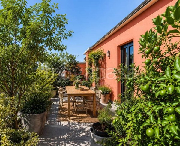 appartamento in vendita a Roma in zona Massimina/Casal Lumbroso