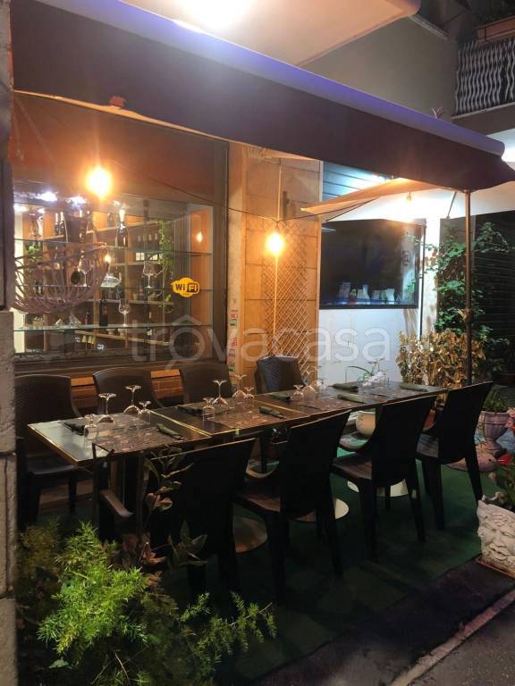 negozio in vendita a Roma in zona Collatino