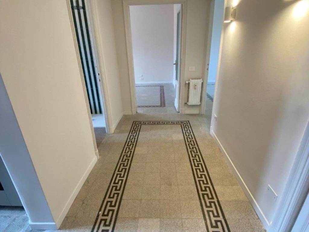 appartamento in vendita a Roma in zona Tuscolano