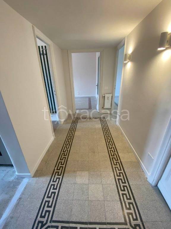 appartamento in vendita a Roma in zona Tuscolano