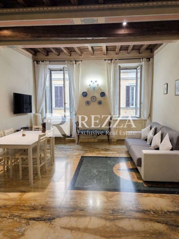 appartamento in vendita a Roma in zona Campo Marzio