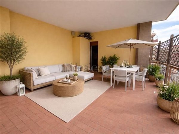appartamento in vendita a Roma in zona Ostia Antica
